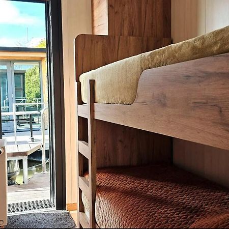 Hotel Modern, Brand New Houseboat Near Amsterdam Monnickendam Esterno foto